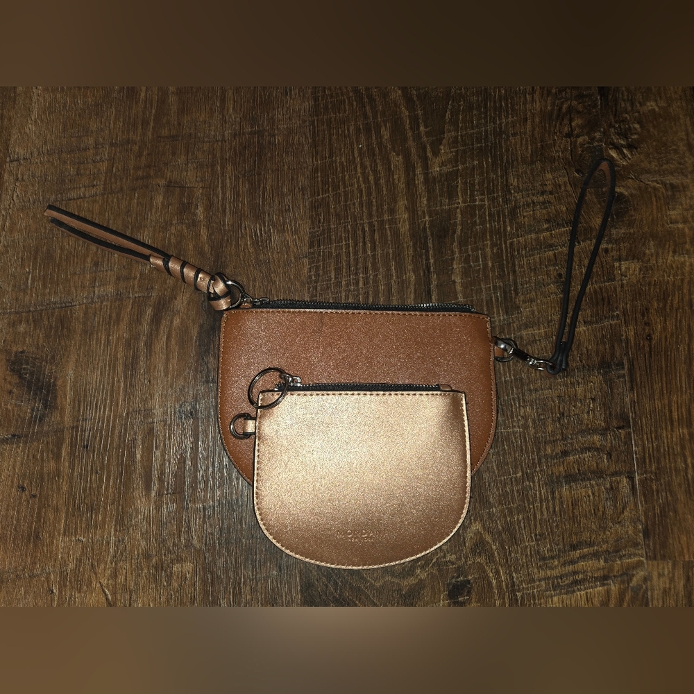 Mondani- 2 Tons Of  Brown Leather Wristlet Set